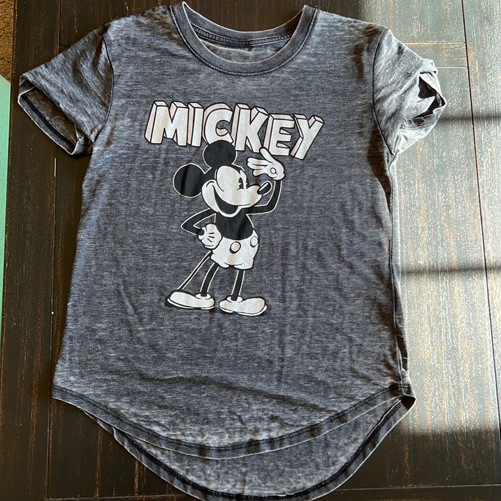 Mickey Mouse tee